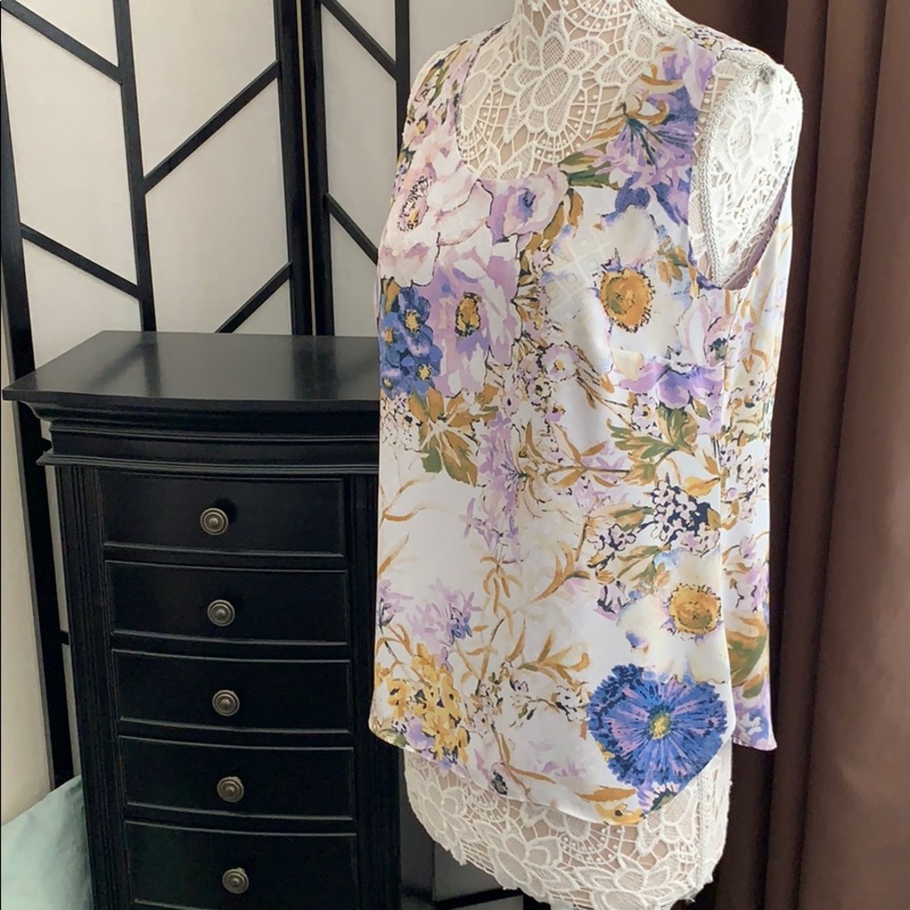 Chico’s Reversible Top - Sz 1 (M 10)